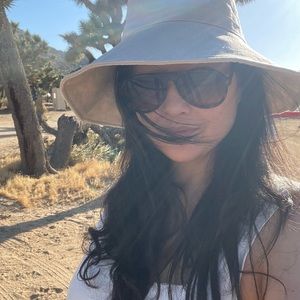 Meet your Posher, Shelley